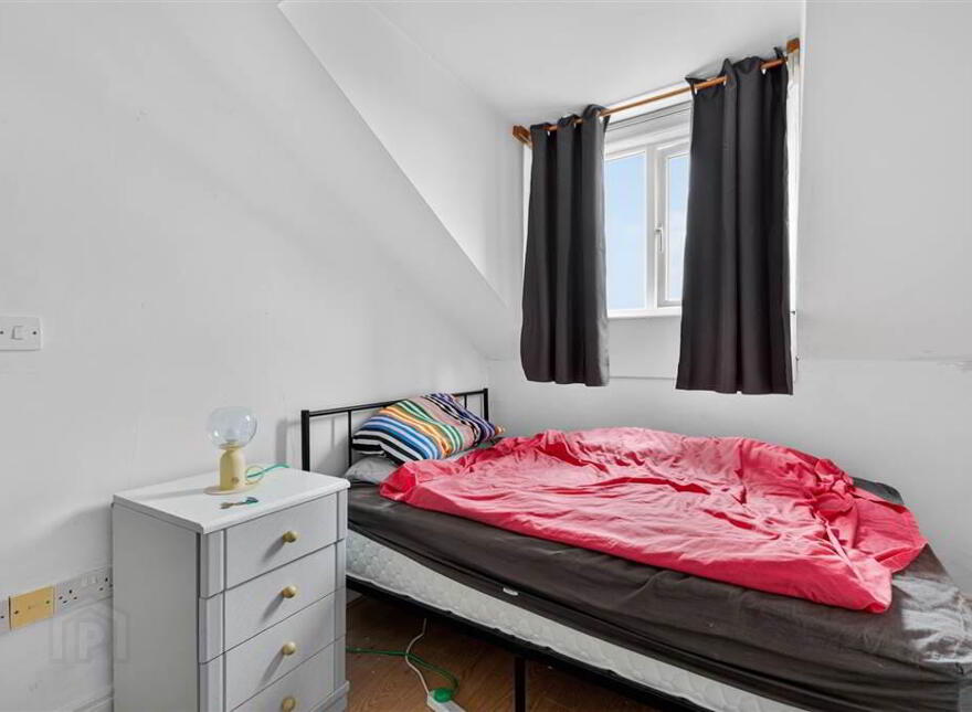 5 Stranmillis Park, Off Stranmillis Road, Belfast, BT9 5AU