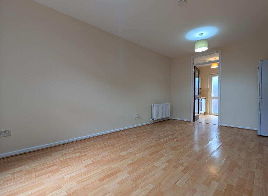 81 Maryville Street, Dublin Road, Belfast, BT7 1AE
