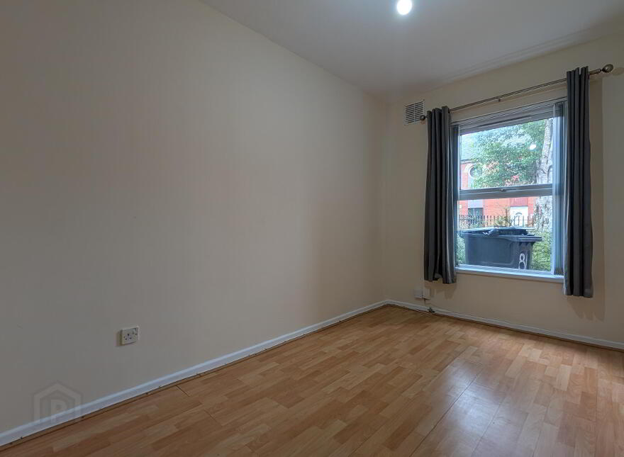 81 Maryville Street, Dublin Road, Belfast, BT7 1AE