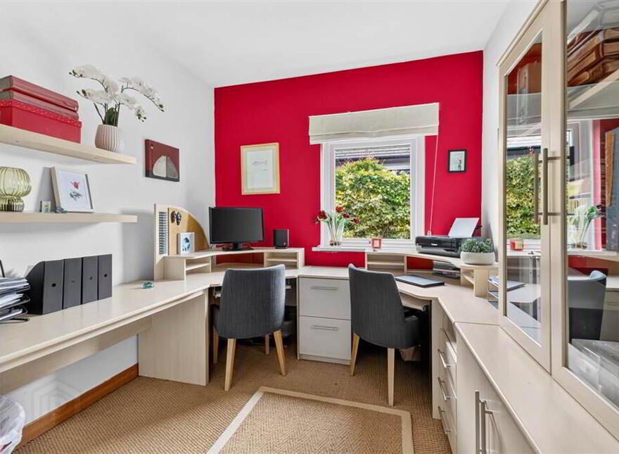 27 Royal Lodge Avenue, Belfast, BT8 7YR