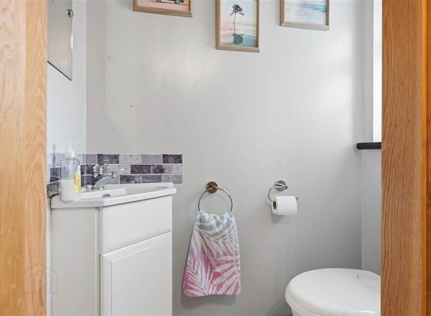 17 Houston Park, Broughshane, BT42 4LB