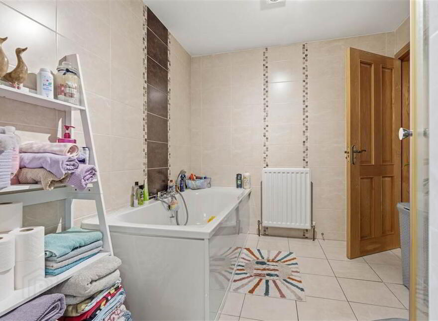 17 Houston Park, Broughshane, BT42 4LB