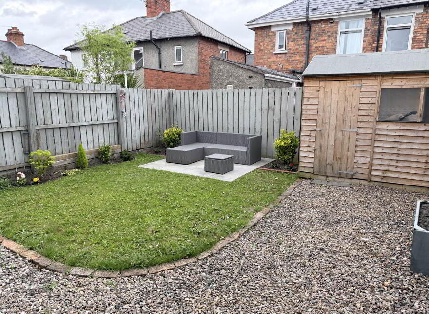 12 Ravenhill Parade, Belfast, BT6 8NU
