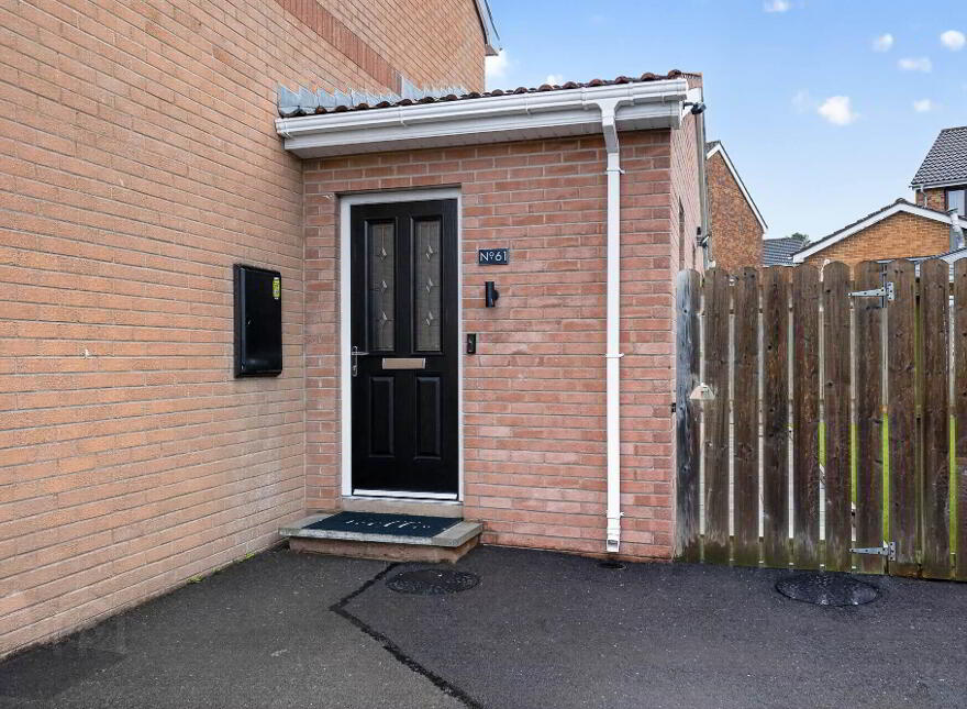 61 Glenwood Court, Lisburn, BT28 3UD