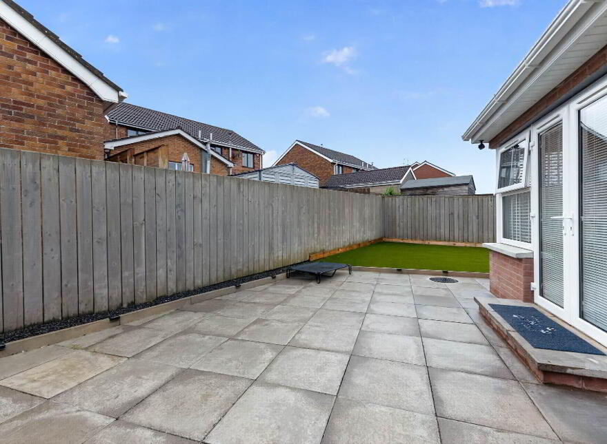 61 Glenwood Court, Lisburn, BT28 3UD