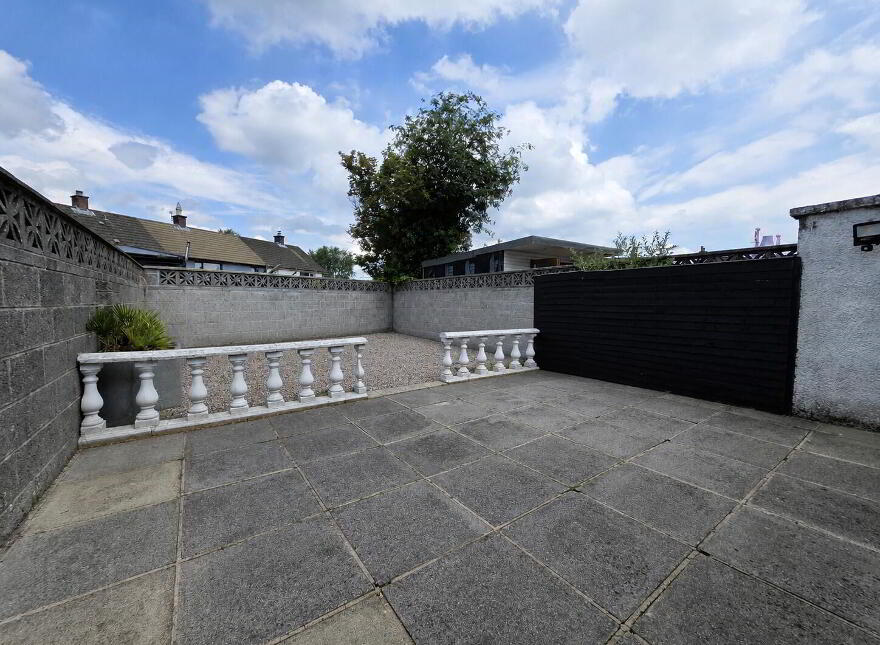 49 Willow Gardens, Dunmurry, Belfast, BT17 9QJ