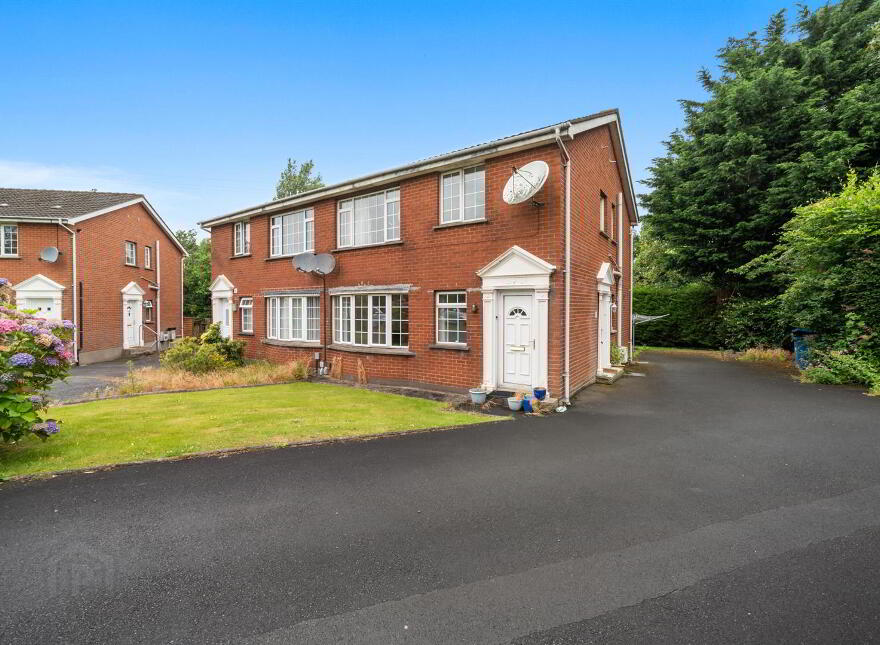 15 Strathearn Court, Holywood, BT18 9NP