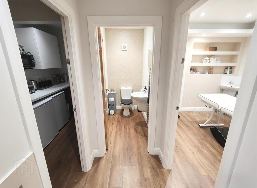 Unit 2, Weavershill Square, Belfast, BT14 8QU