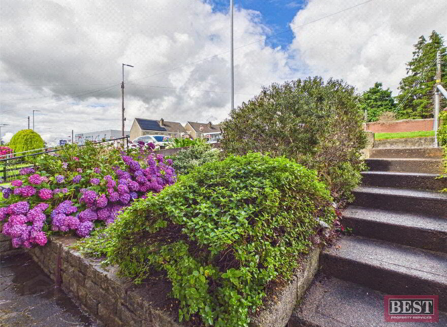 7 Mountain View Drive, Newry, BT35 6DW