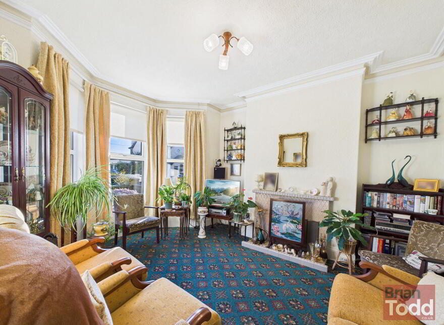 3 Chelmsford Place, Larne, BT40 1AF