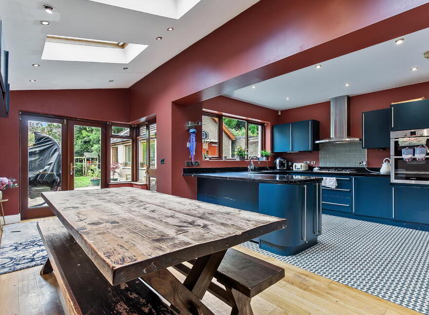 81 Lansdowne Road, Belfast, BT15 4AB