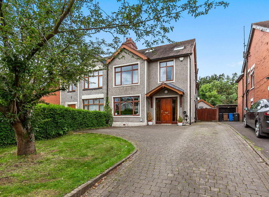 81 Lansdowne Road, Belfast, BT15 4AB