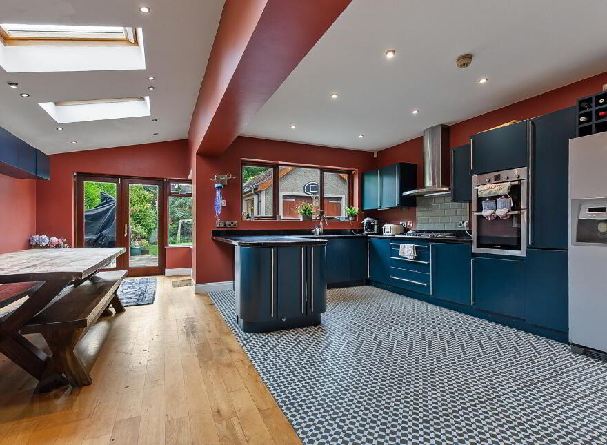 81 Lansdowne Road, Belfast, BT15 4AB