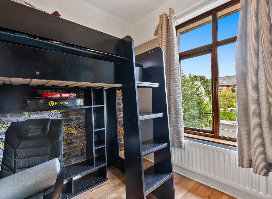 81 Lansdowne Road, Belfast, BT15 4AB