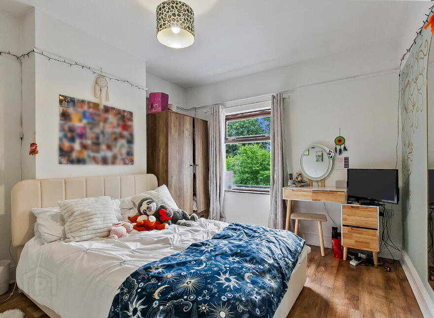 81 Lansdowne Road, Belfast, BT15 4AB