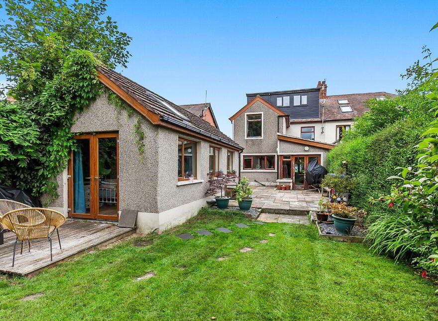 81 Lansdowne Road, Belfast, BT15 4AB