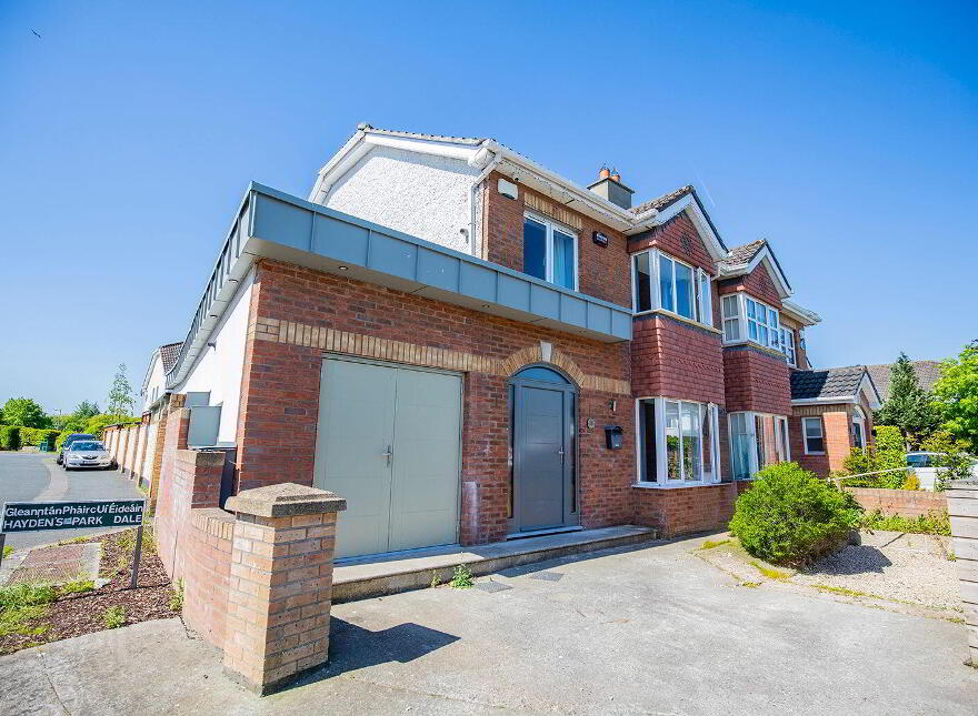 1 Haydens Park View, Lucan, K78EY74