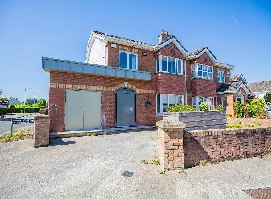 1 Haydens Park View, Lucan, K78EY74