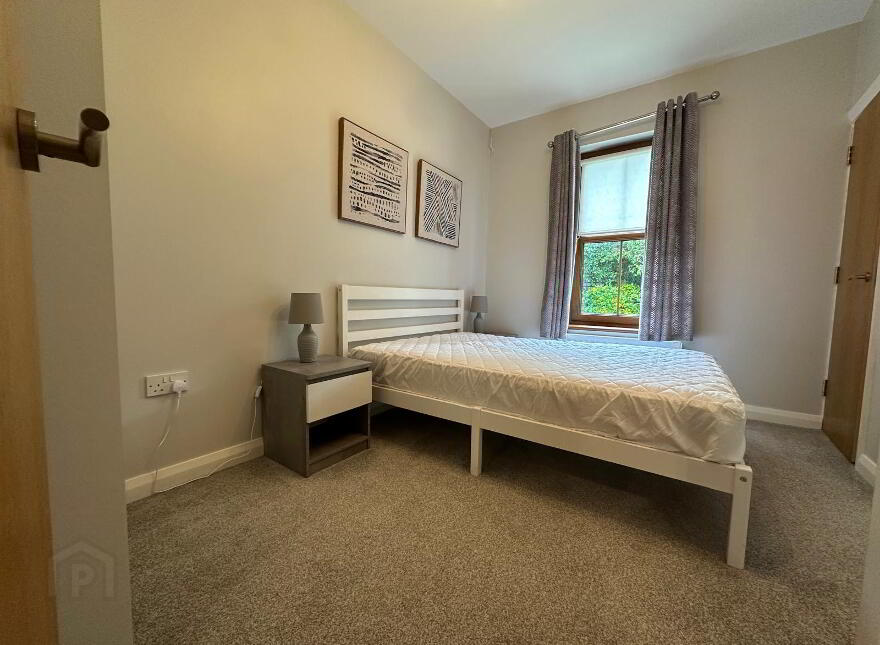 39 Tullymore Garden, Broughshane, Ballymena, BT43 7GU