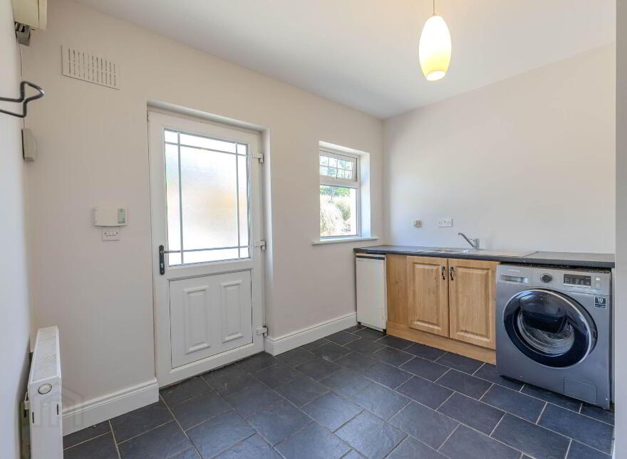 Carn, Ballyjamesduff, A82C654