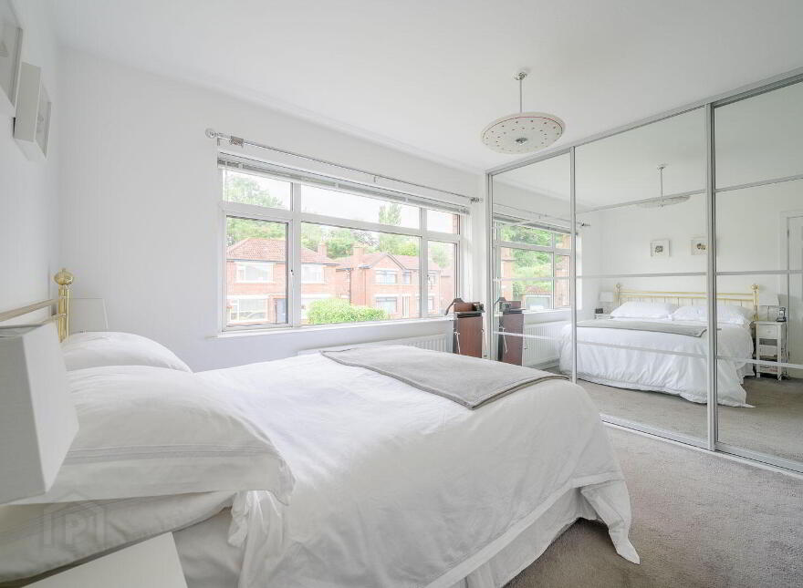 28 Richhill Crescent, Belfast, BT5 6HF
