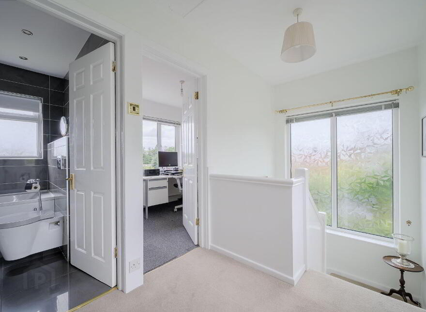 28 Richhill Crescent, Belfast, BT5 6HF
