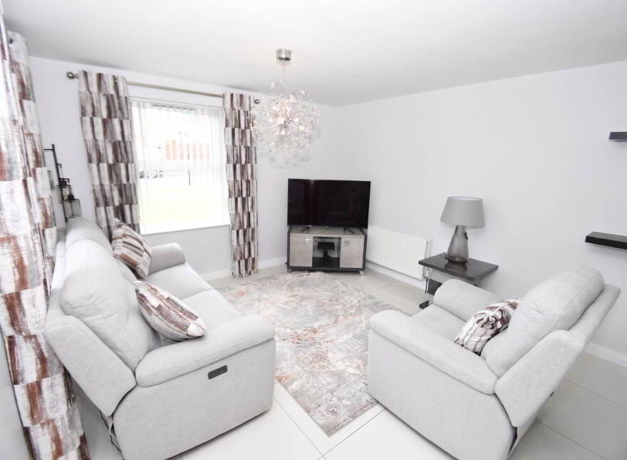 52 Mount Eagles Way, Belfast, BT17 0WT