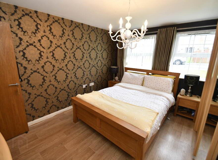 52 Mount Eagles Way, Belfast, BT17 0WT