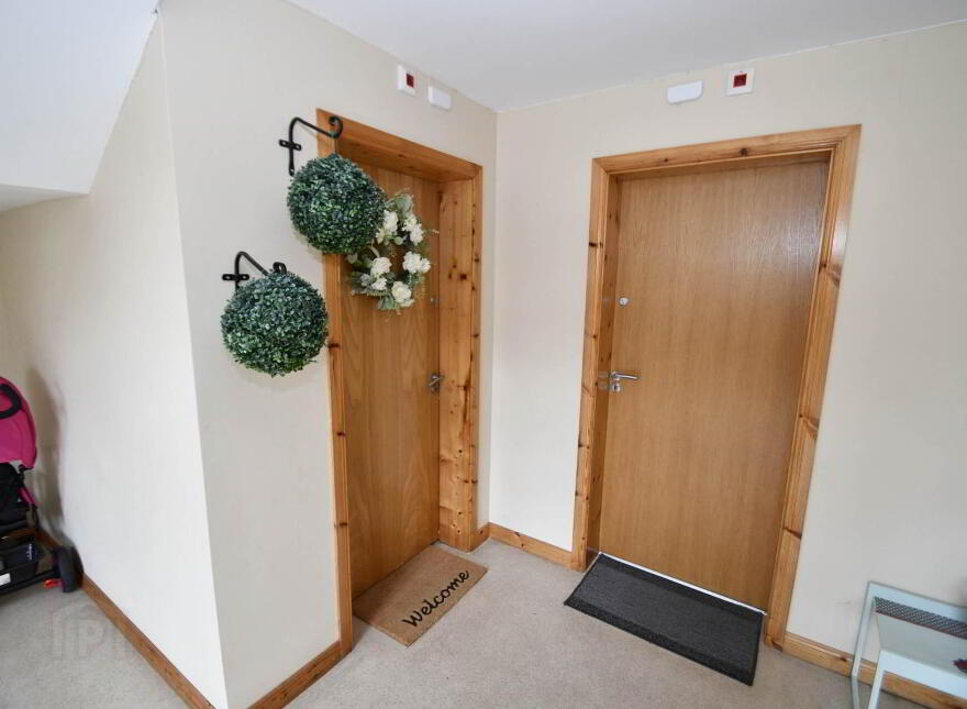 52 Mount Eagles Way, Belfast, BT17 0WT