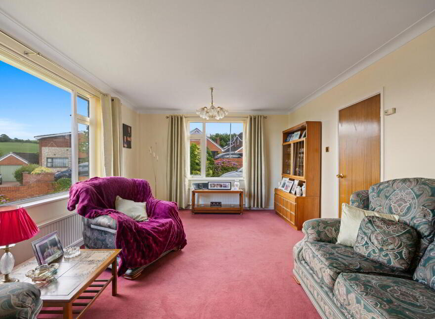 9 Glenview Avenue, Holywood, BT18 0PX