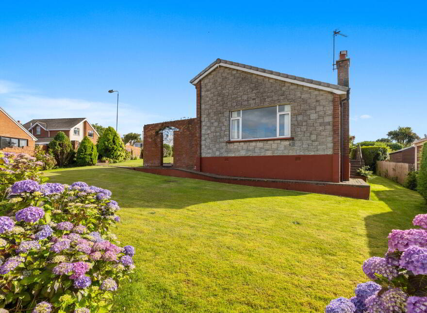 9 Glenview Avenue, Holywood, BT18 0PX