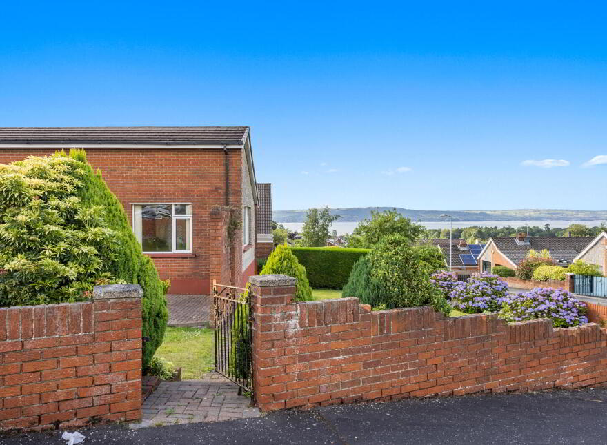 9 Glenview Avenue, Holywood, BT18 0PX