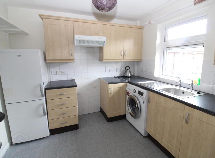 1f Rathcoole Close, Newtownabbey, BT37 9AP