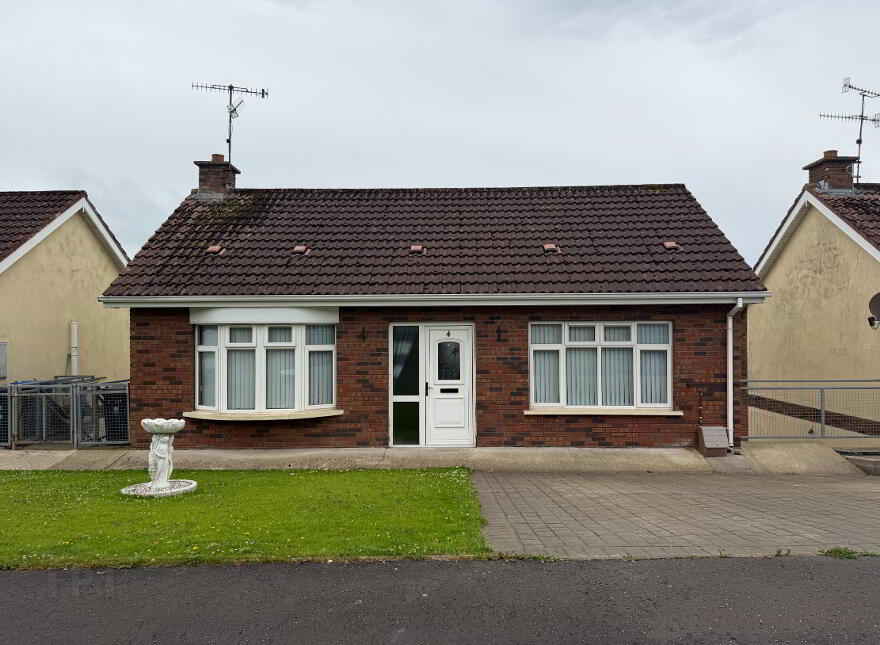 4 Ingleside Heights, Strabane, BT82 8QZ