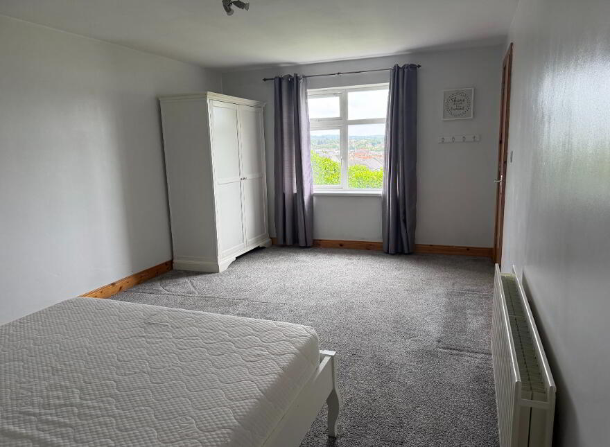 4 Ingleside Heights, Strabane, BT82 8QZ