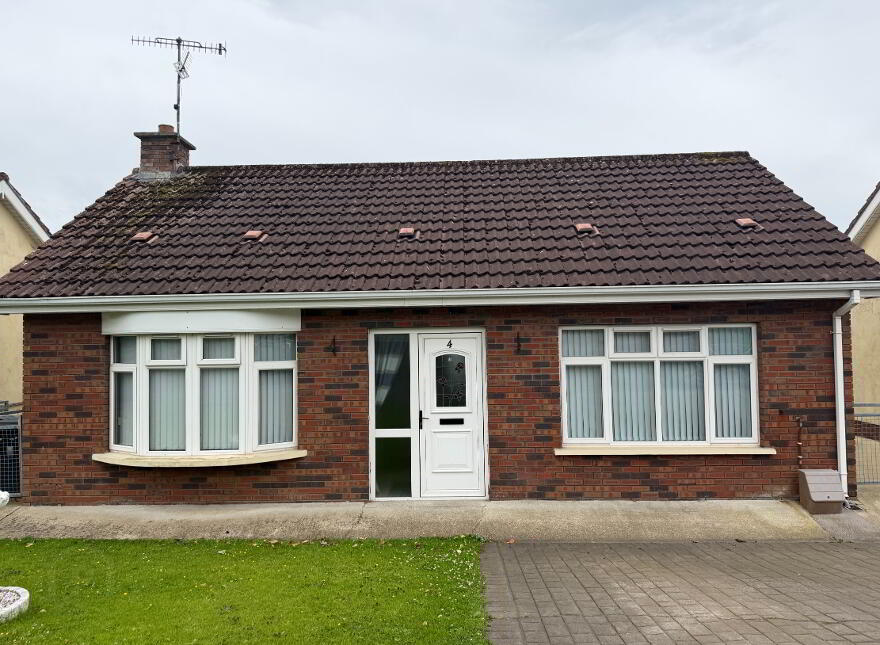4 Ingleside Heights, Strabane, BT82 8QZ