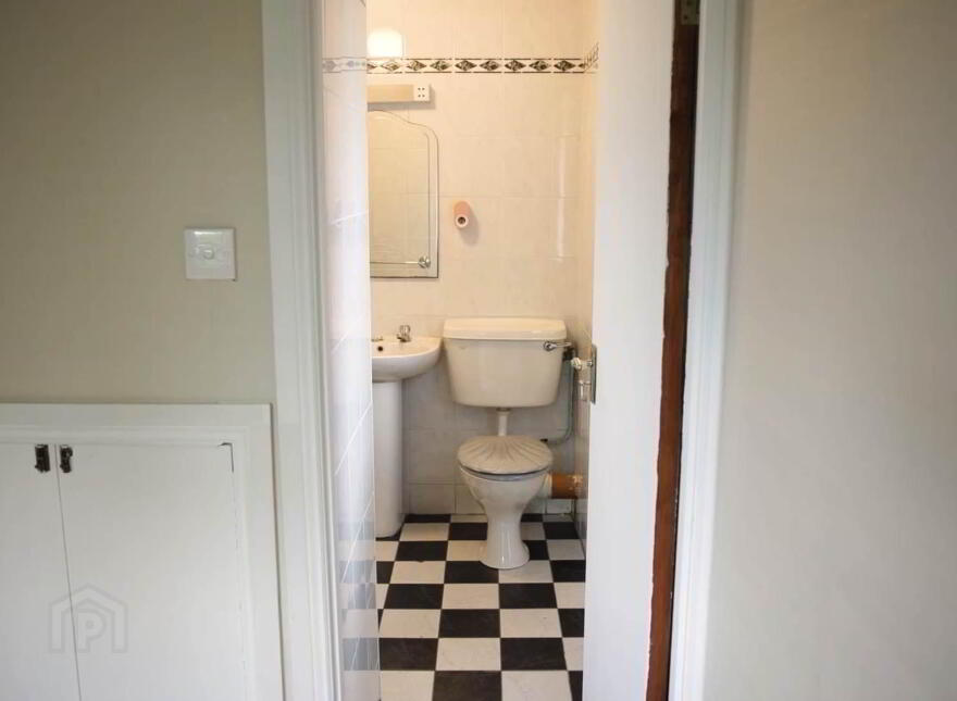 15 Oaklands Park, Letterkenny, F92C7HT
