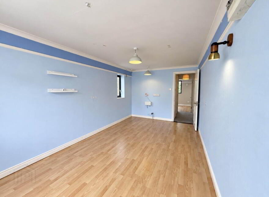 15 Oaklands Park, Letterkenny, F92C7HT