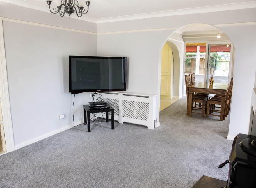 15 Oaklands Park, Letterkenny, F92C7HT