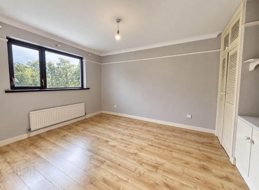 15 Oaklands Park, Letterkenny, F92C7HT