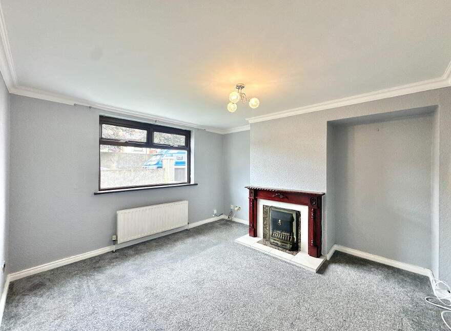 16 Father Cullen Park, Bessbrook, Newry, BT35 7AY