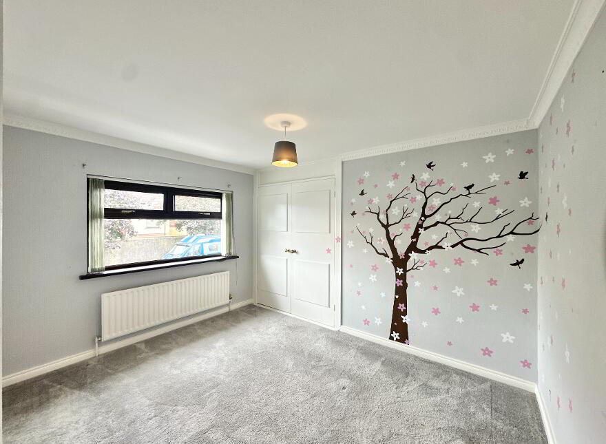 16 Father Cullen Park, Bessbrook, Newry, BT35 7AY