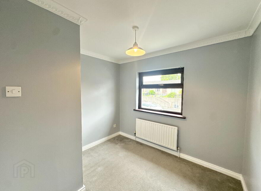 16 Father Cullen Park, Bessbrook, Newry, BT35 7AY