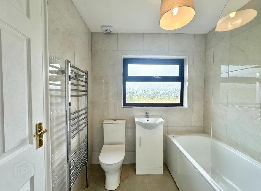 16 Father Cullen Park, Bessbrook, Newry, BT35 7AY