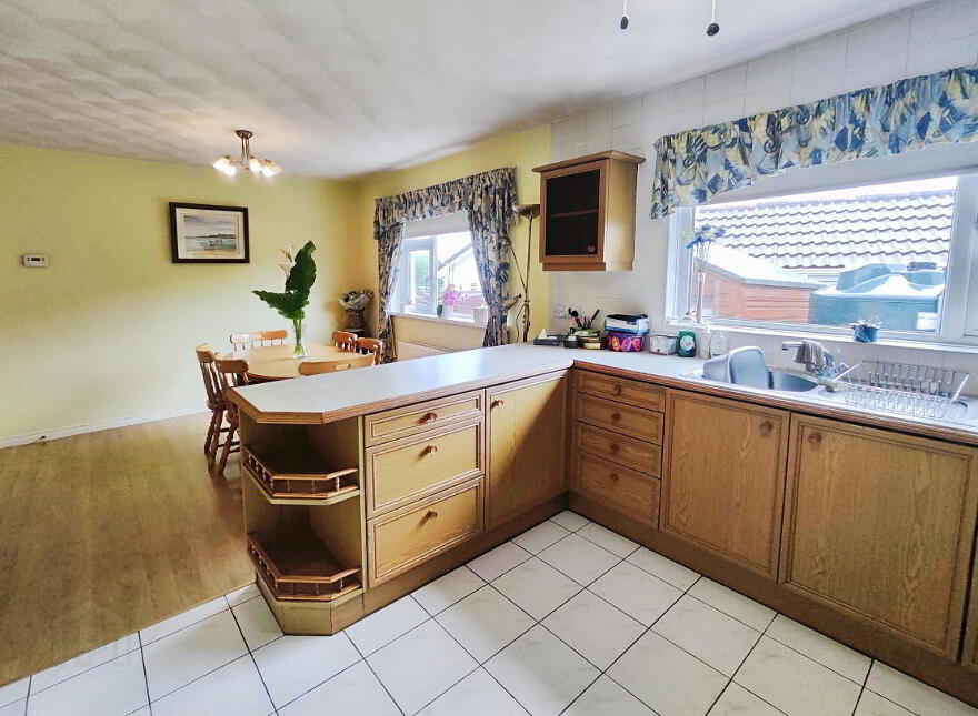 48 Broomhill Park, Coleraine, BT51 3AN