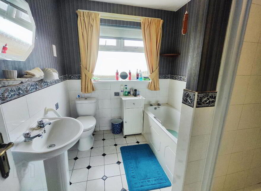 48 Broomhill Park, Coleraine, BT51 3AN
