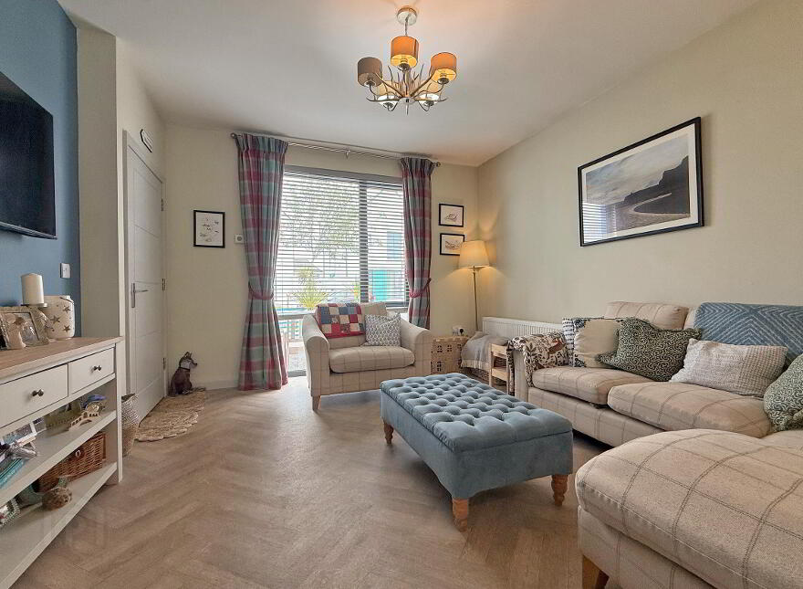 8 Hatheran Avenue, Portstewart, BT55 7UJ