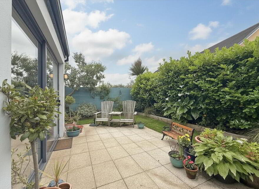 8 Hatheran Avenue, Portstewart, BT55 7UJ