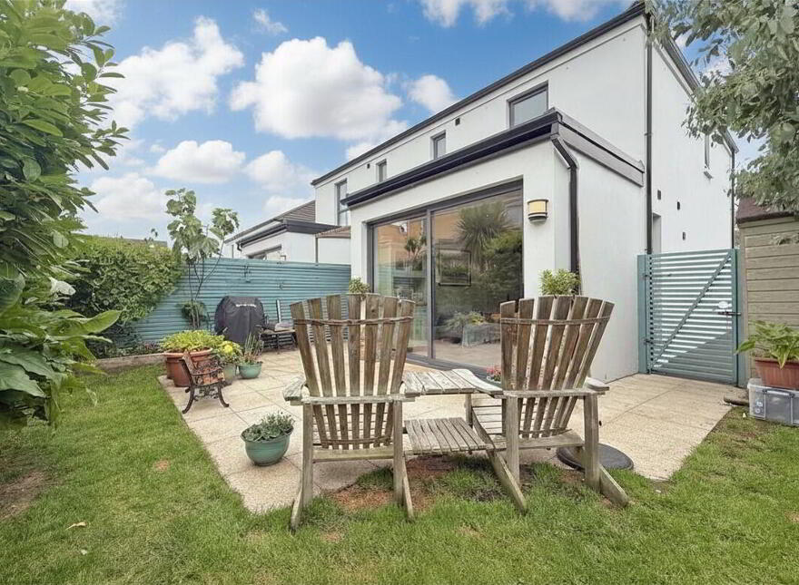 8 Hatheran Avenue, Portstewart, BT55 7UJ