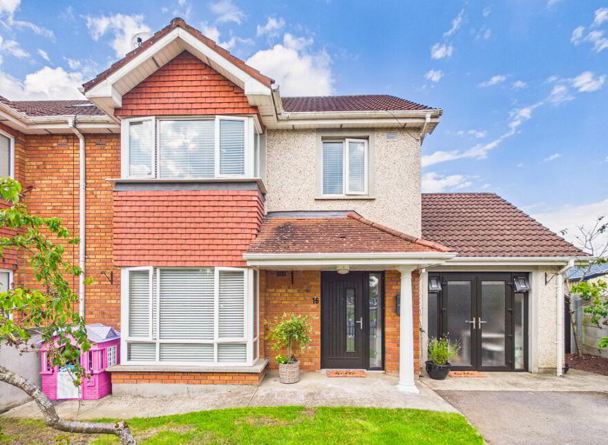 16 Hazelwood, Dublin Road, Thurles, E41E9C8